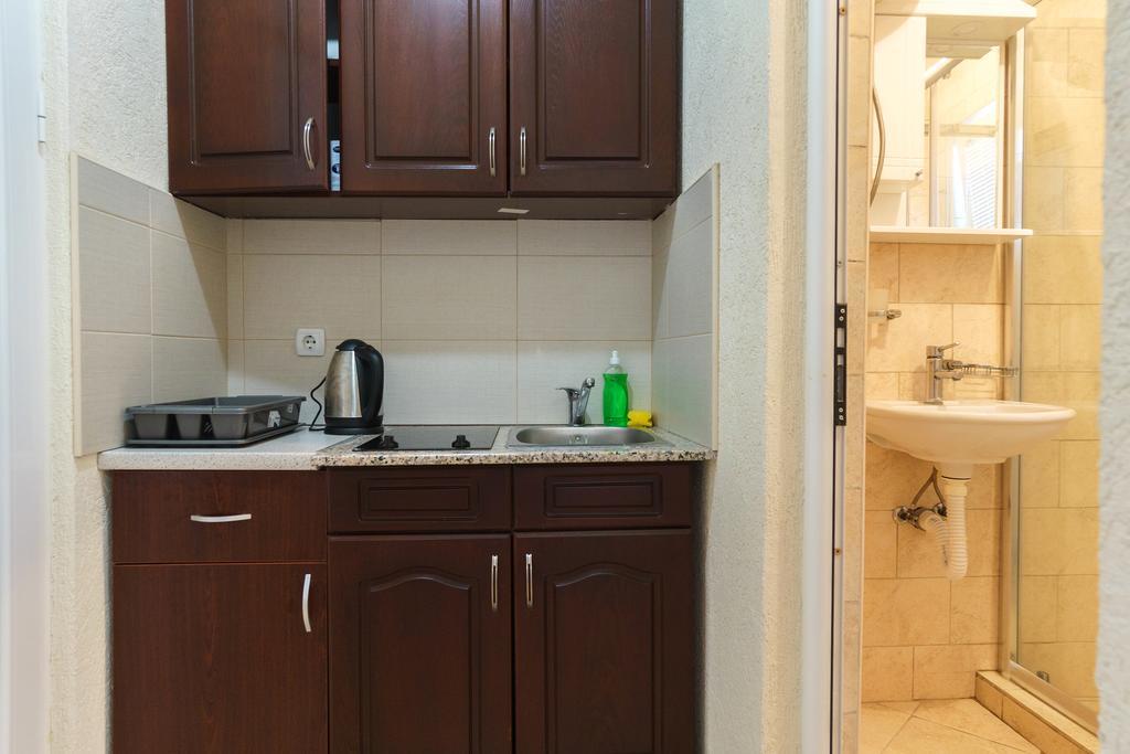 Apartments Lora บาร์ ภายนอก รูปภาพ