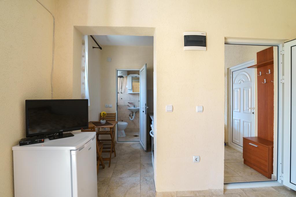 Apartments Lora บาร์ ภายนอก รูปภาพ