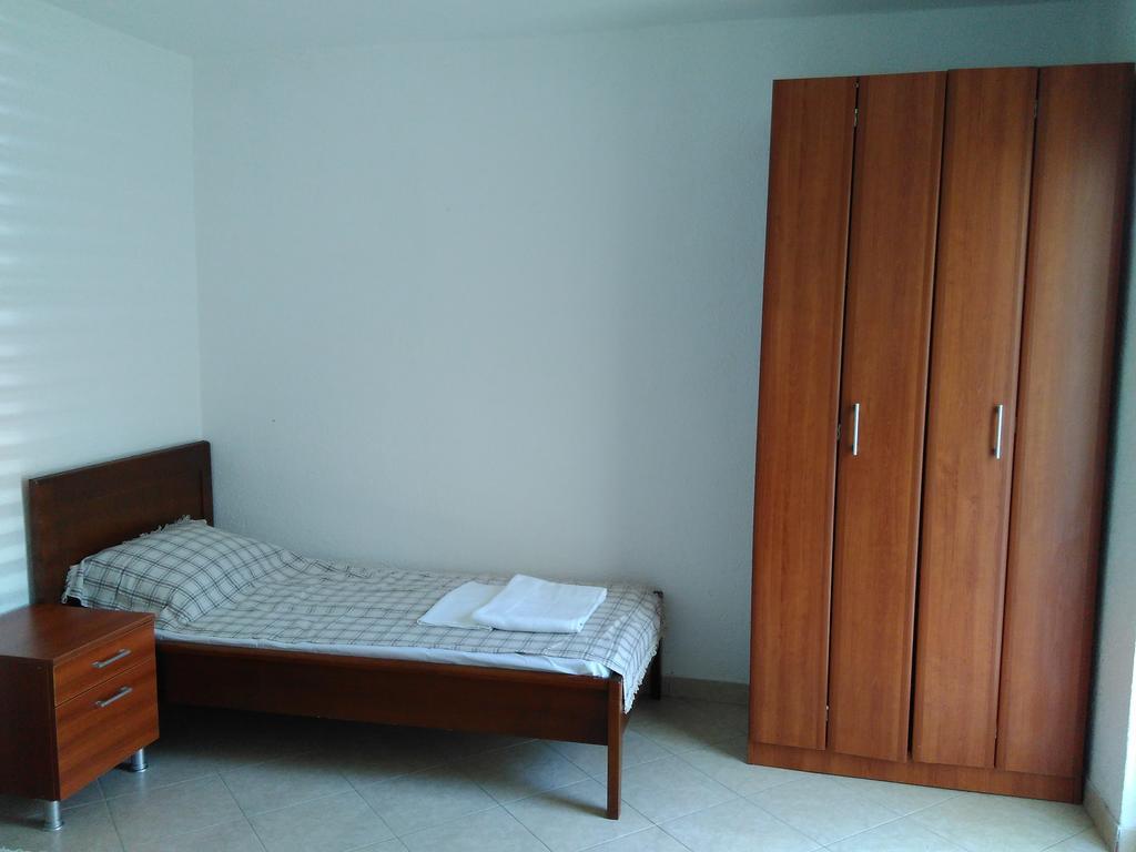 Apartments Lora บาร์ ภายนอก รูปภาพ