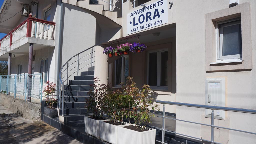 Apartments Lora บาร์ ภายนอก รูปภาพ